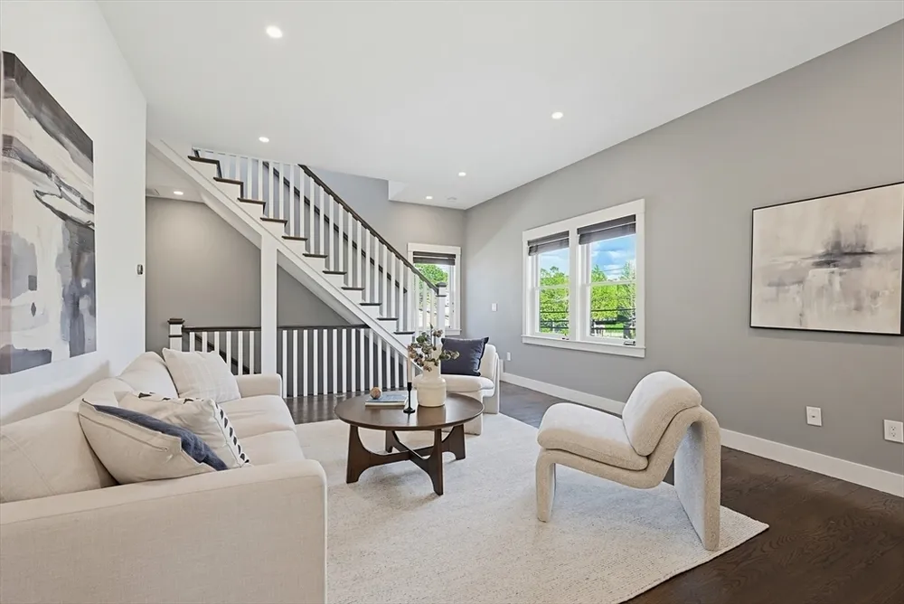 214 Waverley St, Belmont, MA 02478