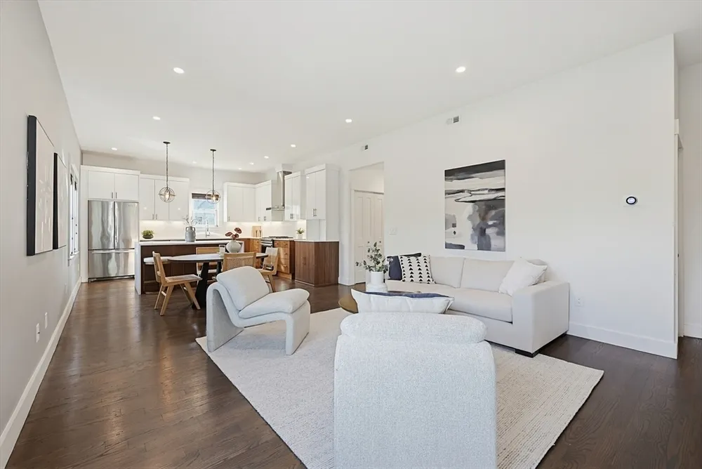 214 Waverley St, Belmont, MA 02478