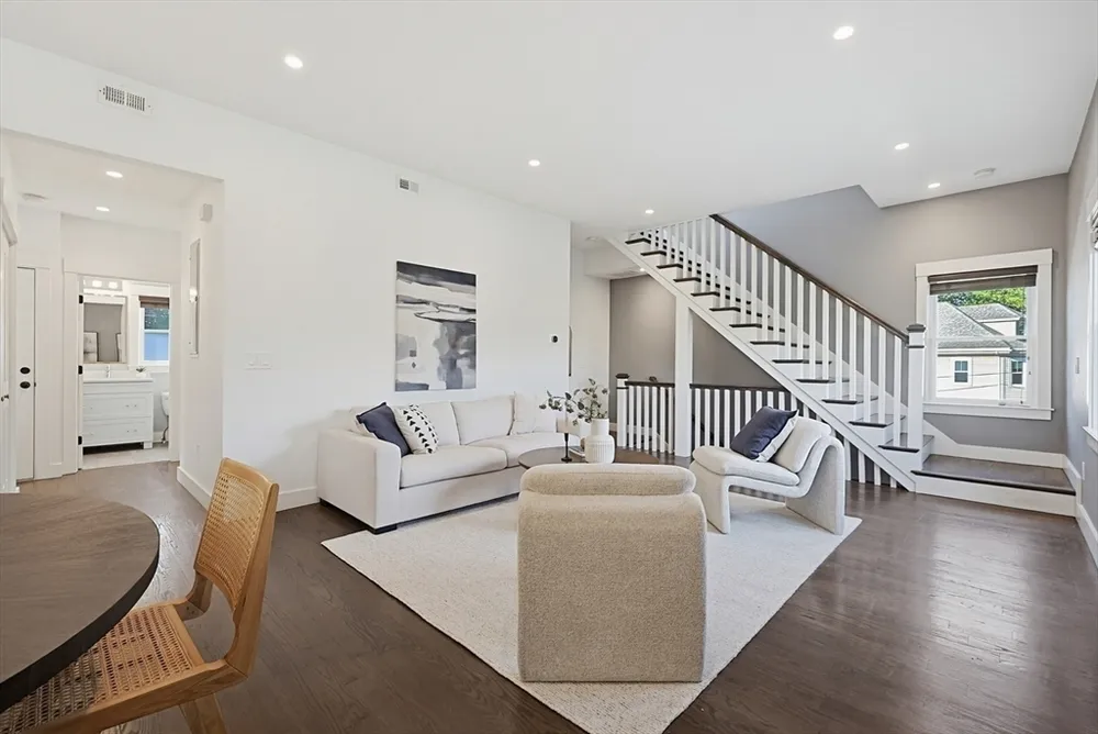 214 Waverley St, Belmont, MA 02478