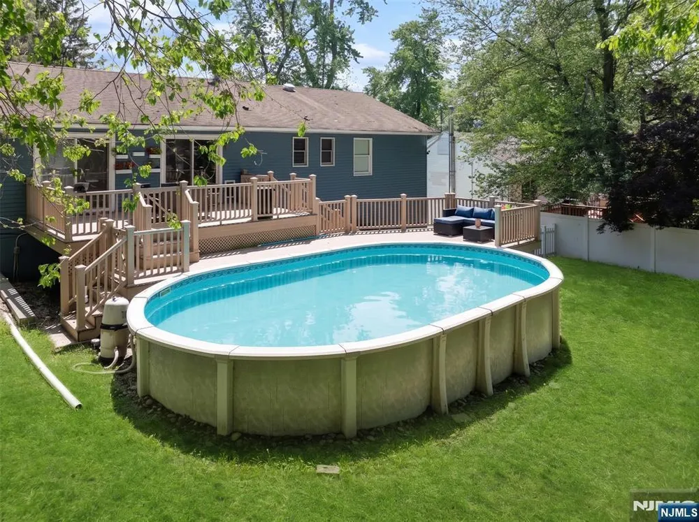 364 Piermont Ave, Hillsdale, NJ 07642