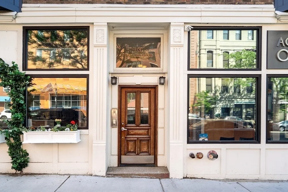 381 W Broadway, Boston, MA 02127