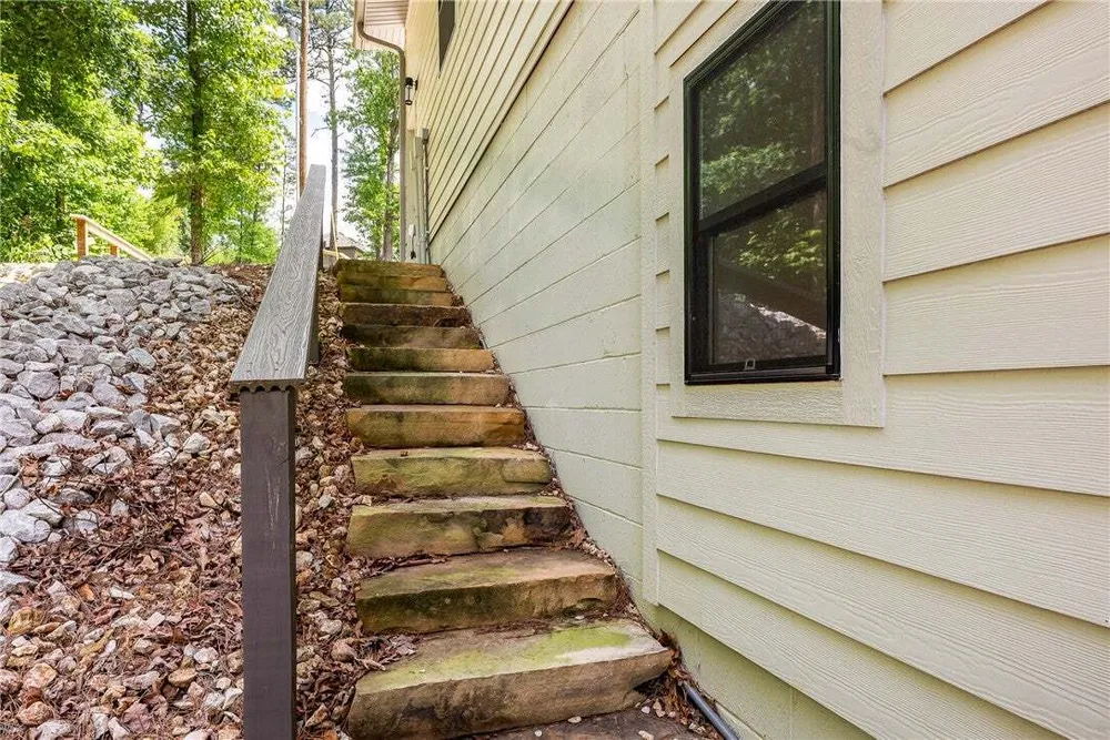 37 Shropshire Dr, Bella Vista, AR 72714