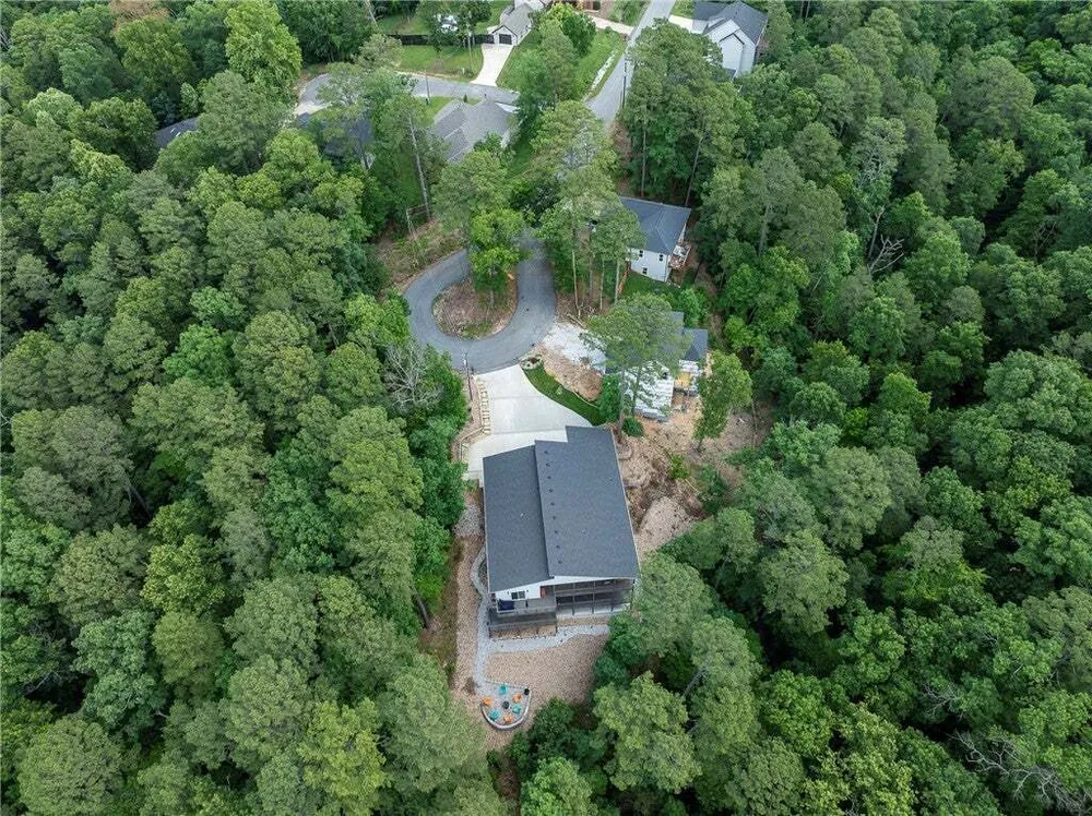 37 Shropshire Dr, Bella Vista, AR 72714