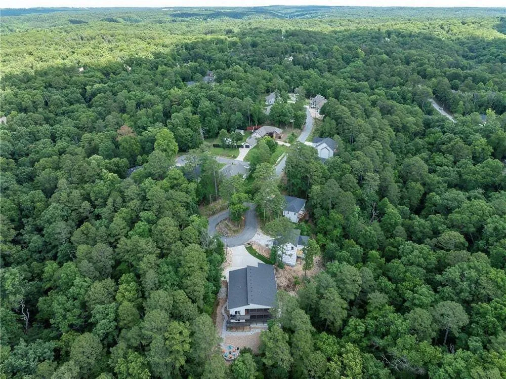 37 Shropshire Dr, Bella Vista, AR 72714