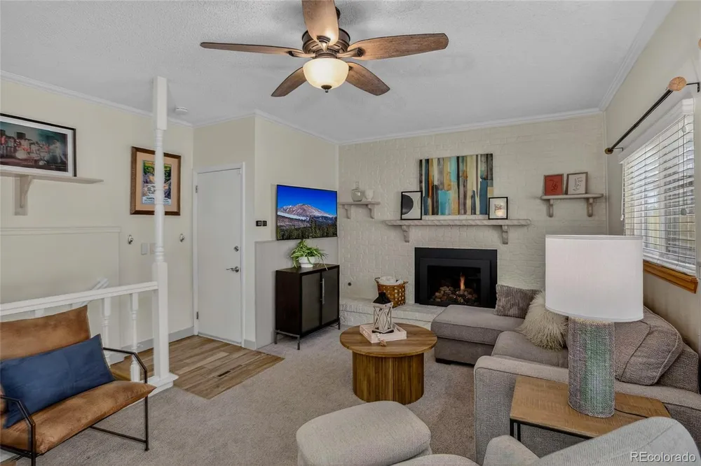 6937 Pierce St, Arvada, CO 80003