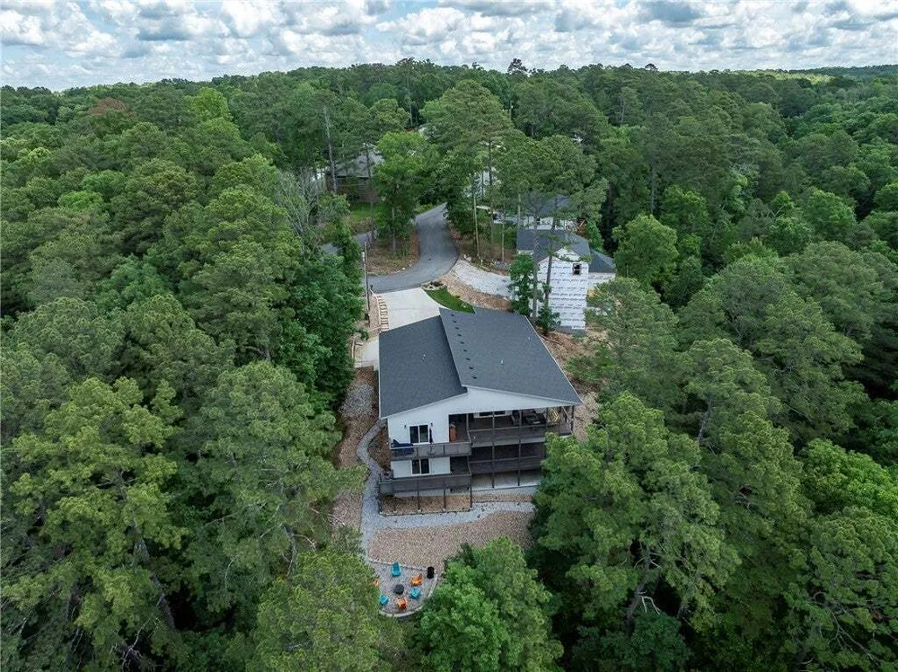 37 Shropshire Dr, Bella Vista, AR 72714