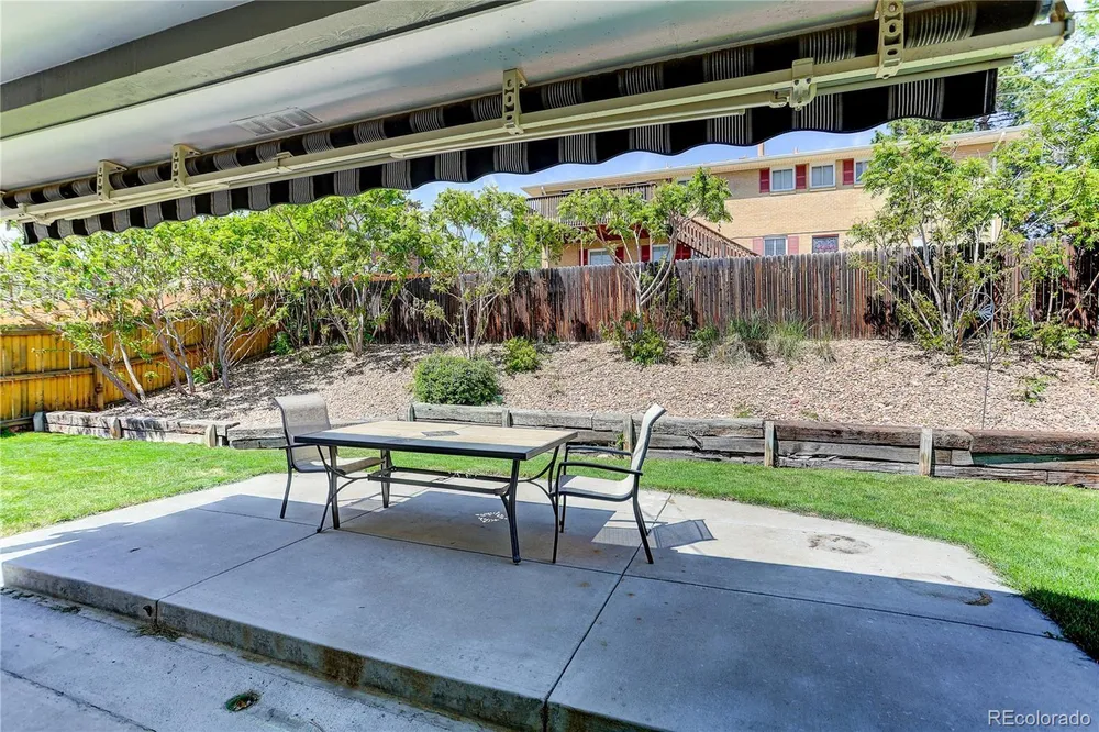 6937 Pierce St, Arvada, CO 80003