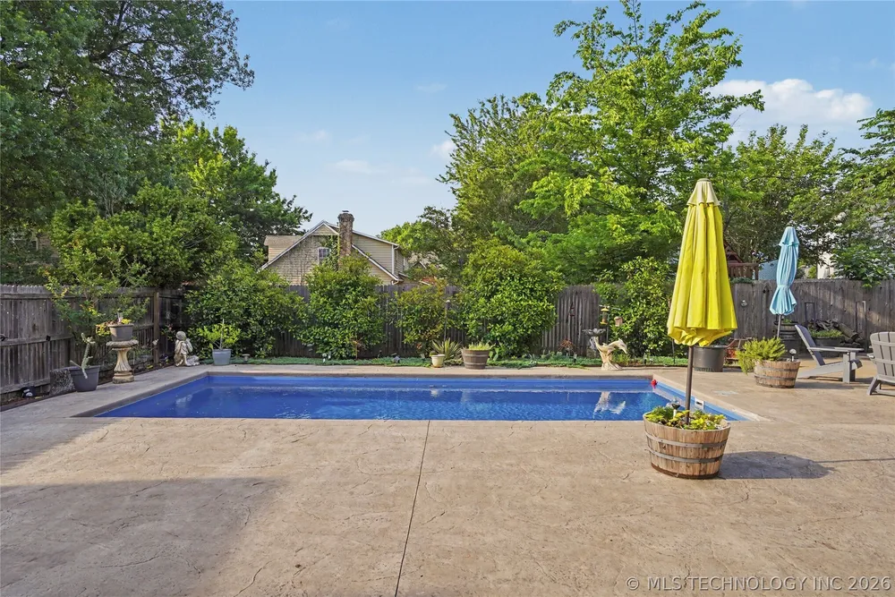 9934 E 97th St, Tulsa, OK 74133