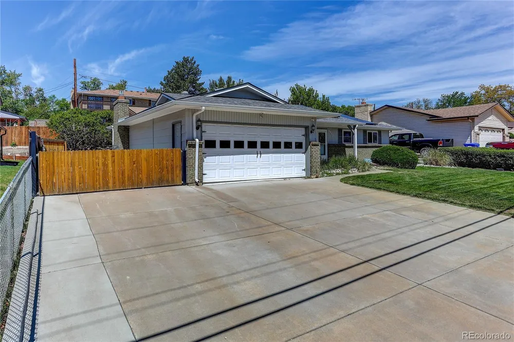 6937 Pierce St, Arvada, CO 80003