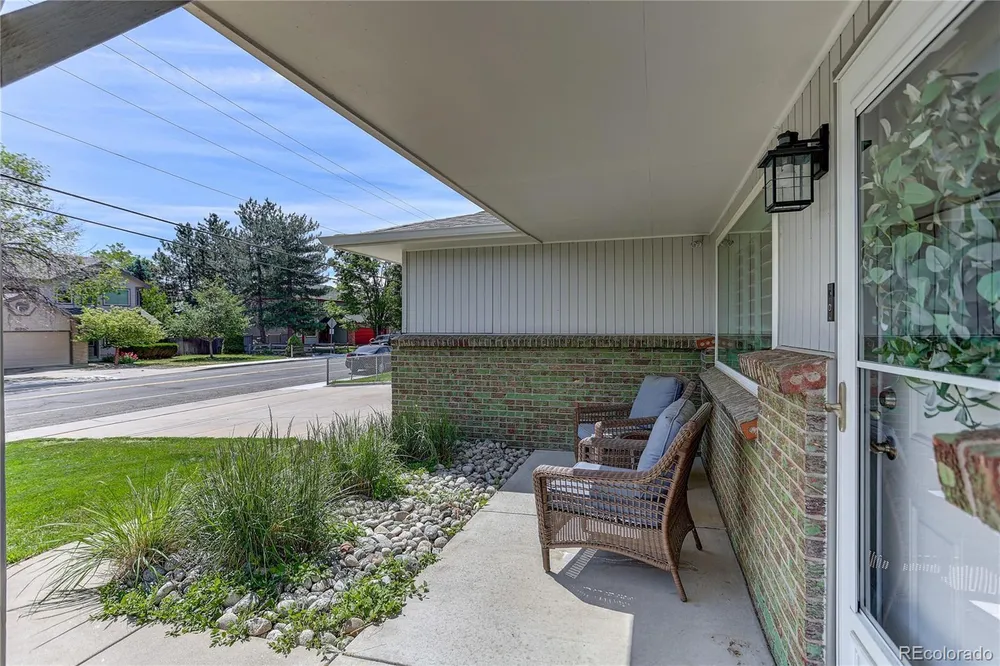 6937 Pierce St, Arvada, CO 80003