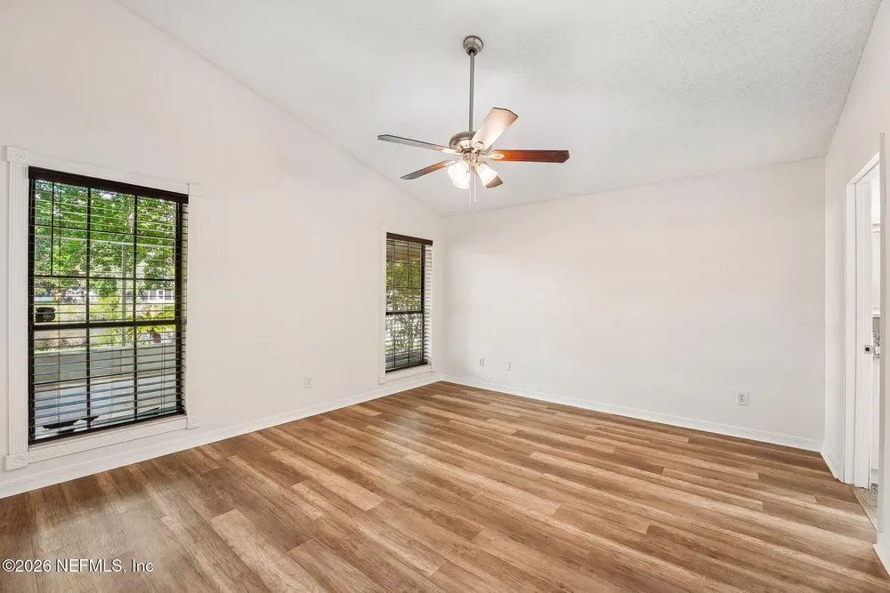 2840 Lantana Lakes Dr E, Jacksonville, FL 32246