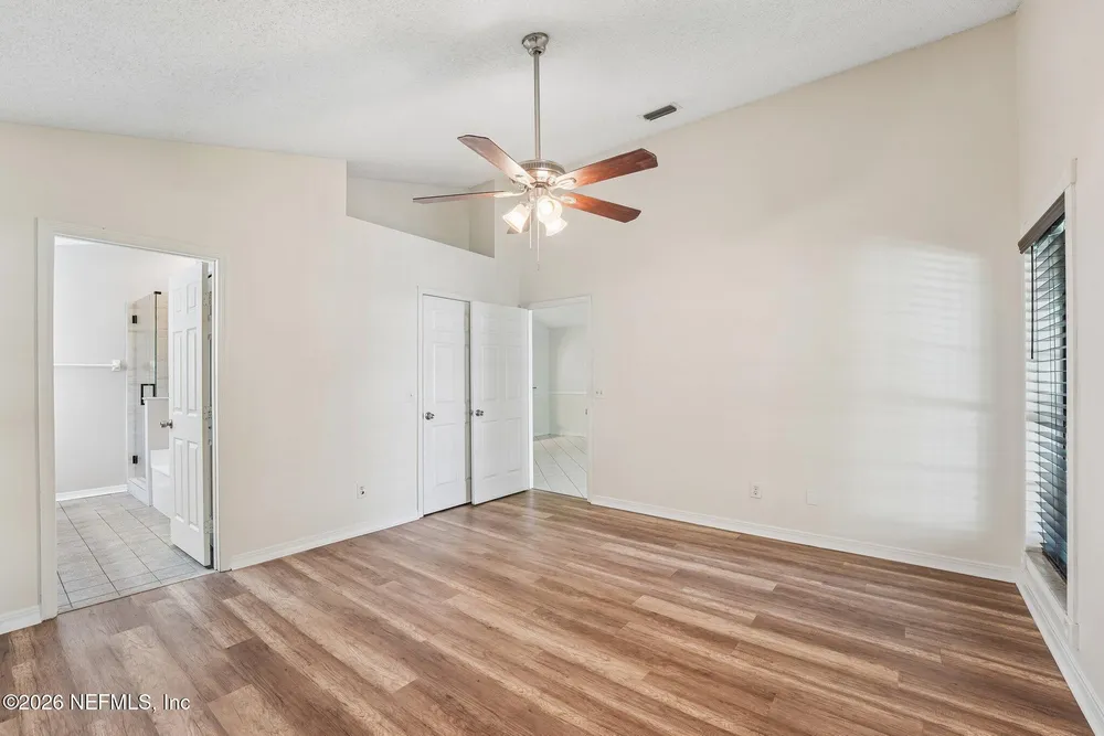 2840 Lantana Lakes Dr E, Jacksonville, FL 32246