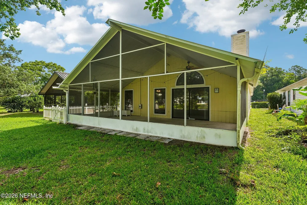 2840 Lantana Lakes Dr E, Jacksonville, FL 32246