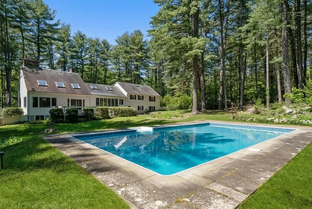 242 Winter St, Weston, MA 02493