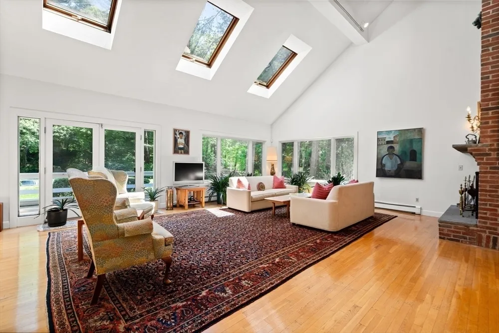 242 Winter St, Weston, MA 02493