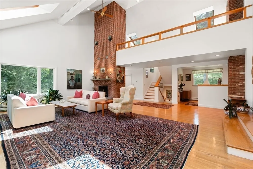 242 Winter St, Weston, MA 02493