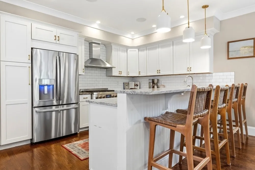 106 Granite Ave, Boston, MA 02124