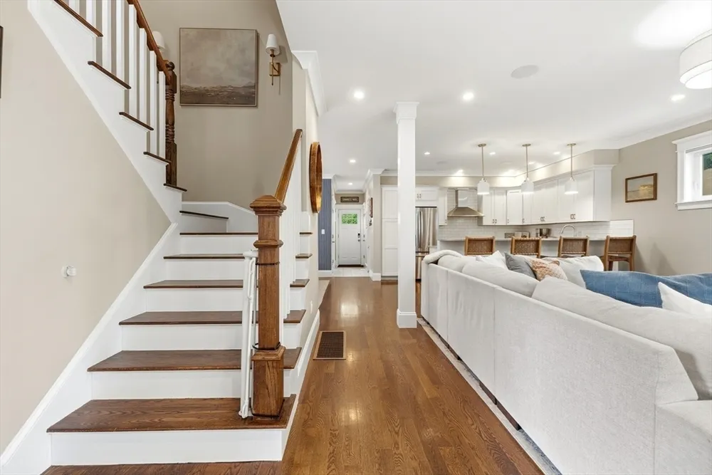 106 Granite Ave, Boston, MA 02124