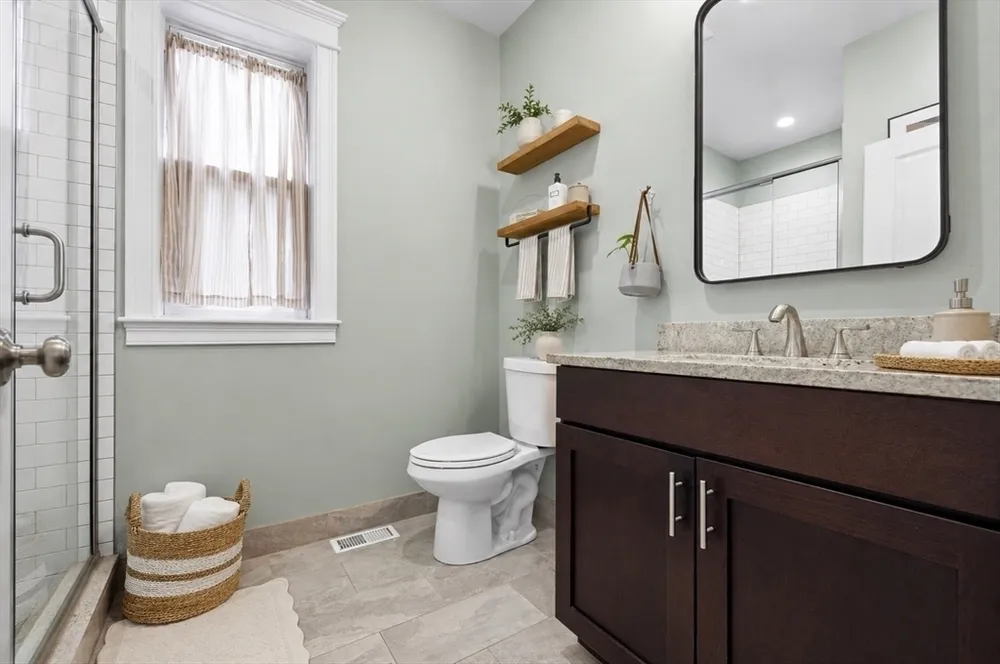 106 Granite Ave, Boston, MA 02124