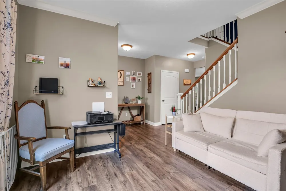110 Blazing Star Dr, Savoy, IL 61874