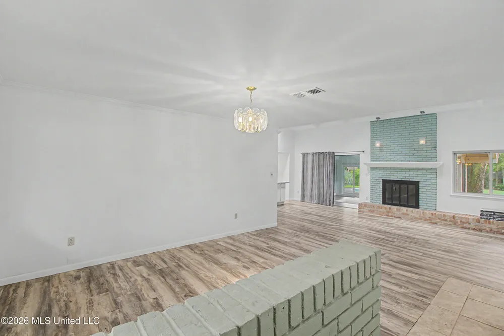 6621 Golf Club Dr, Diamondhead, MS 39525