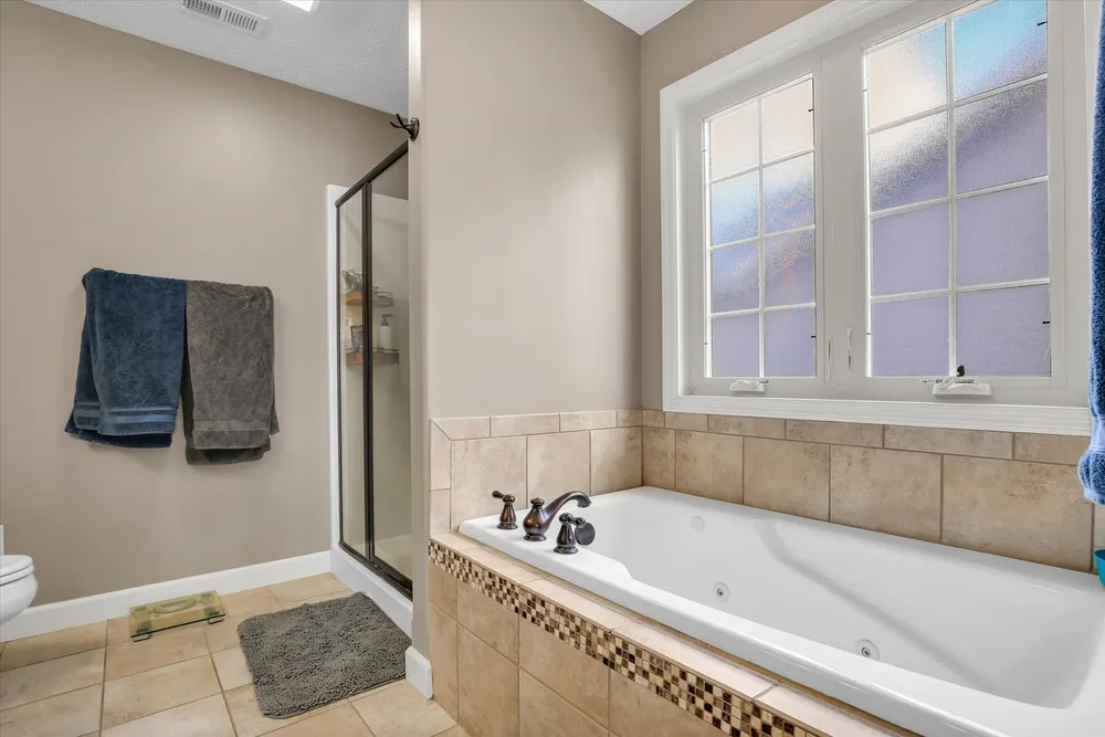 110 Blazing Star Dr, Savoy, IL 61874