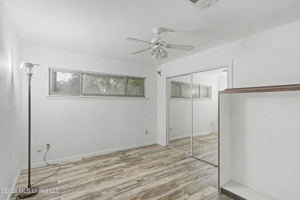 6621 Golf Club Dr, Diamondhead, MS 39525