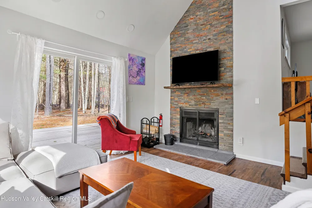 150 Vining Rd, Windham, NY 12496