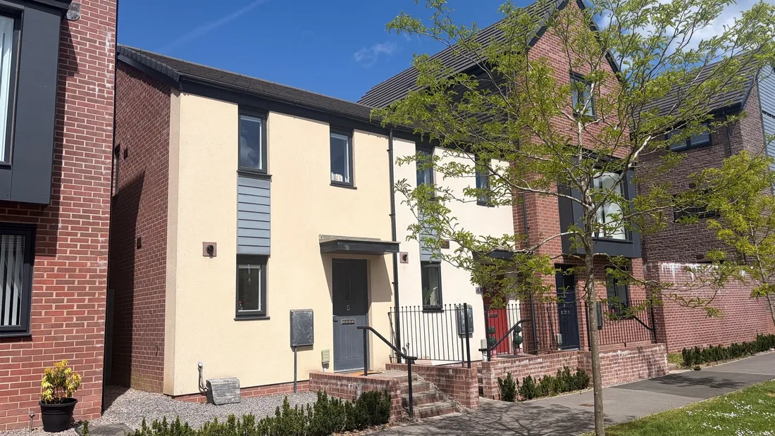 Property photo 1