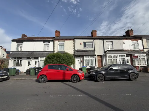 Wellesley Road, OLDBURYphoto