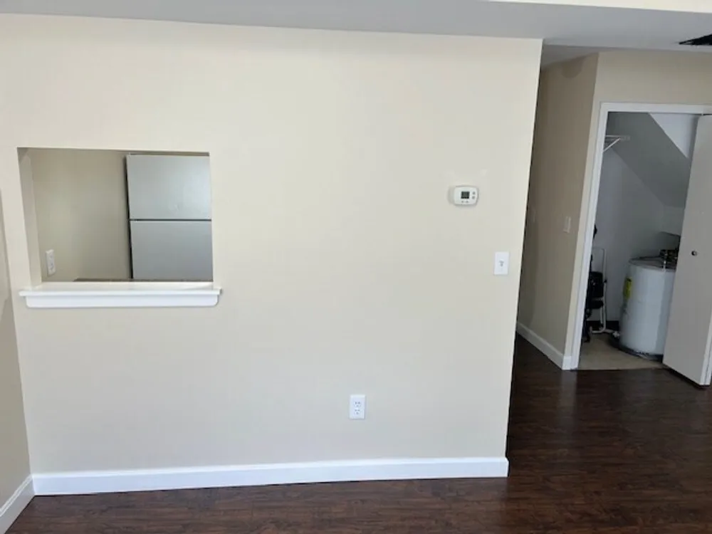 201 Thorndike St, Lowell, MA 01852