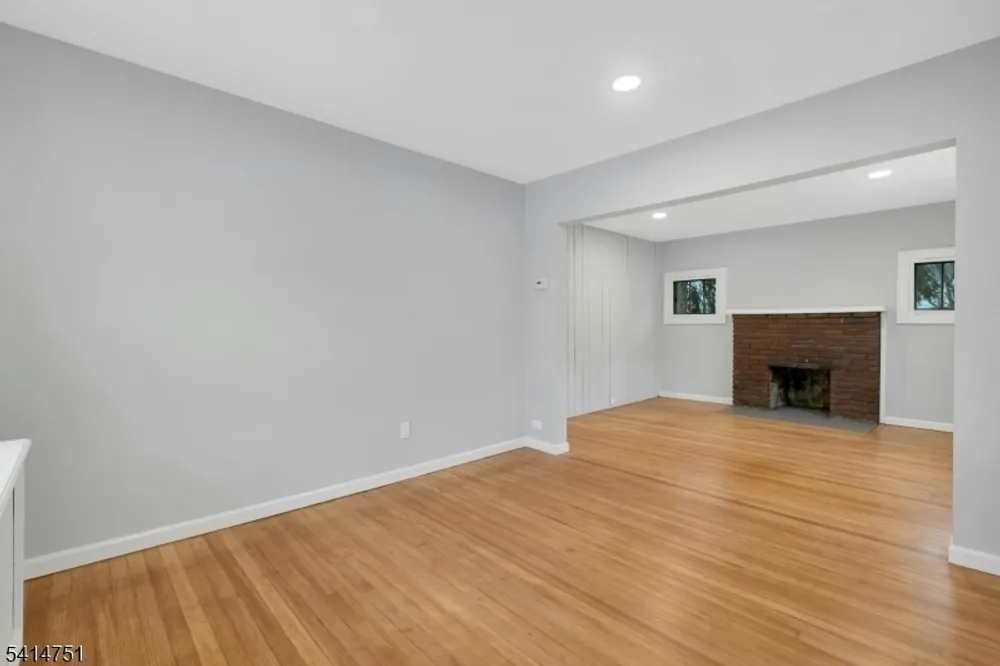 173 Runnymede Rd, West Caldwell, NJ 07006