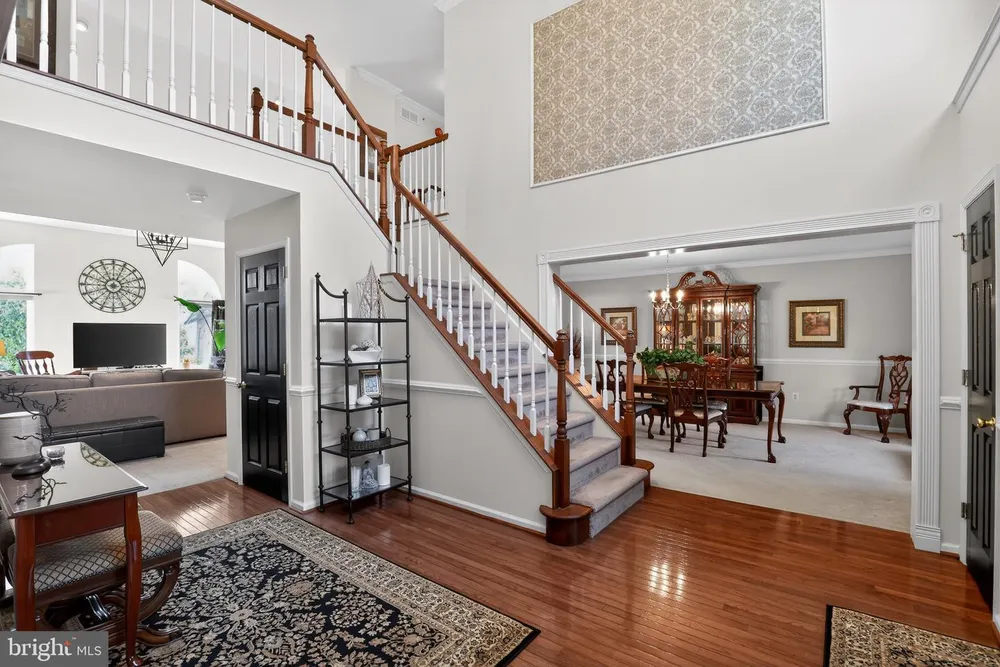 332 Evening Walk Ln, Warrington, PA 18976