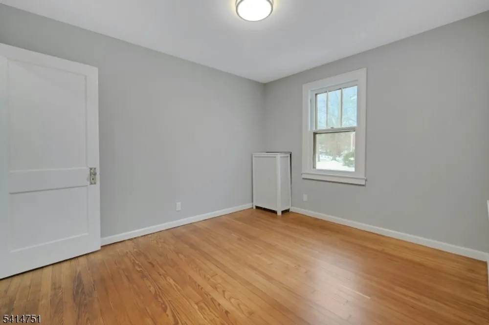 173 Runnymede Rd, West Caldwell, NJ 07006