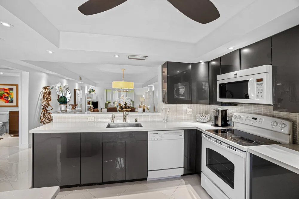 3502 Bimini Ln, Coconut Creek, FL 33066