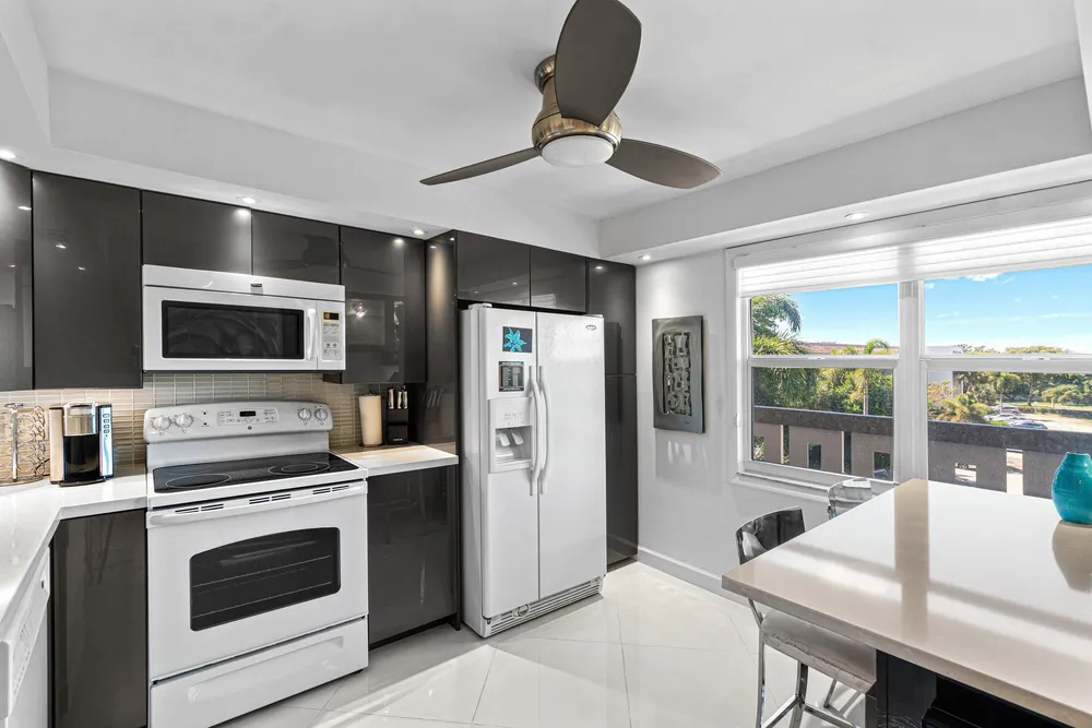 3502 Bimini Ln, Coconut Creek, FL 33066