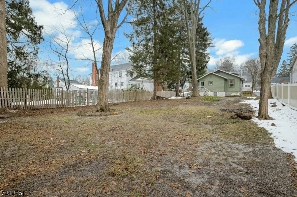 173 Runnymede Rd, West Caldwell, NJ 07006
