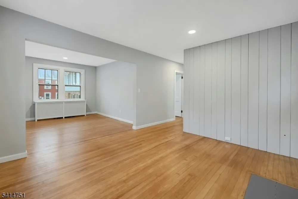 173 Runnymede Rd, West Caldwell, NJ 07006
