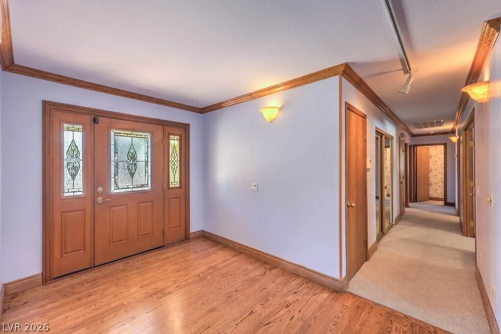6510 Darby Ave, Las Vegas, NV 89146-6518
