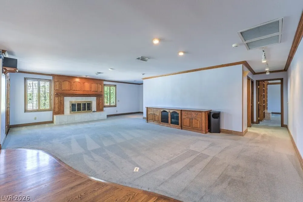 6510 Darby Ave, Las Vegas, NV 89146-6518