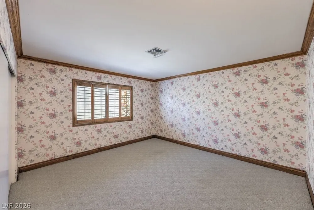 6510 Darby Ave, Las Vegas, NV 89146-6518