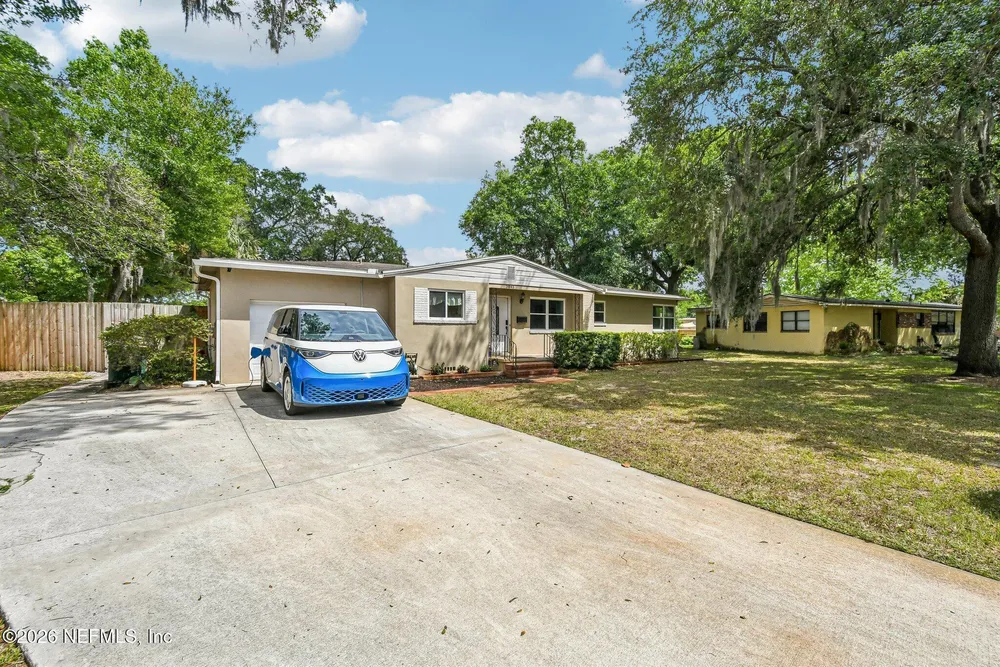 3845 Miruelo Circle N, Jacksonville, FL 32217