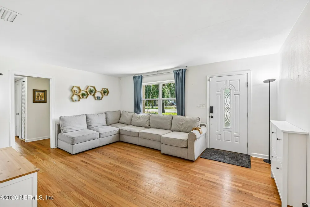 3845 Miruelo Circle N, Jacksonville, FL 32217
