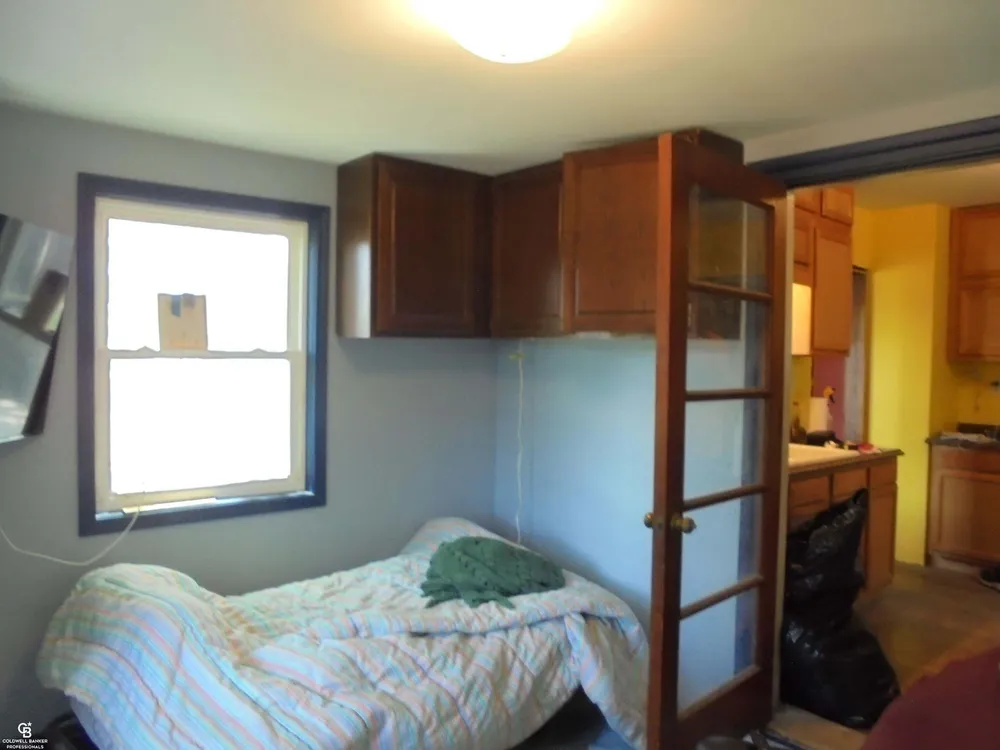 35080 Hengesbach Dr, Clinton Township, MI 48035
