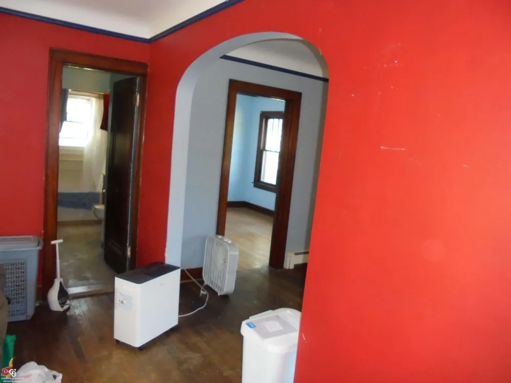 35080 Hengesbach Dr, Clinton Township, MI 48035