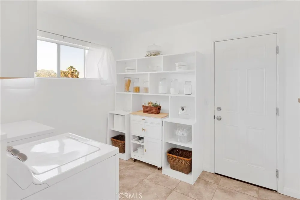 22672 El Centro Rd, Apple Valley, CA 92307