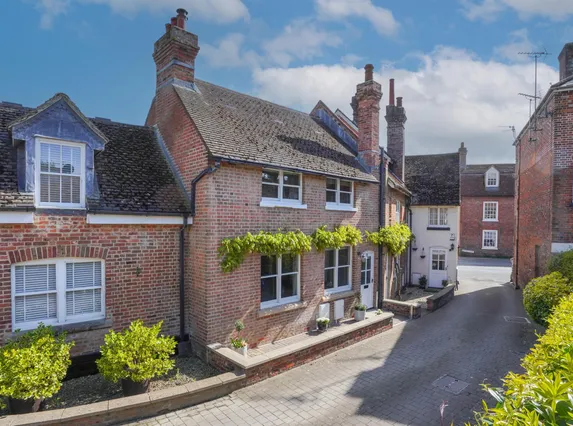 Five Alls Court, Marlborough, SN8
