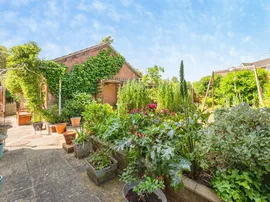 Pickford Close, North Walsham thumb 3