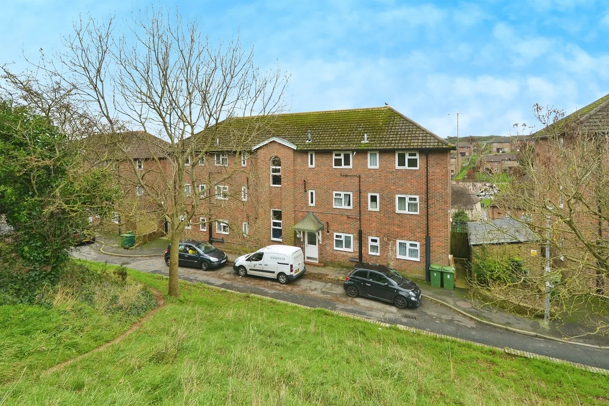 Hillcrest Road, Newhaven
