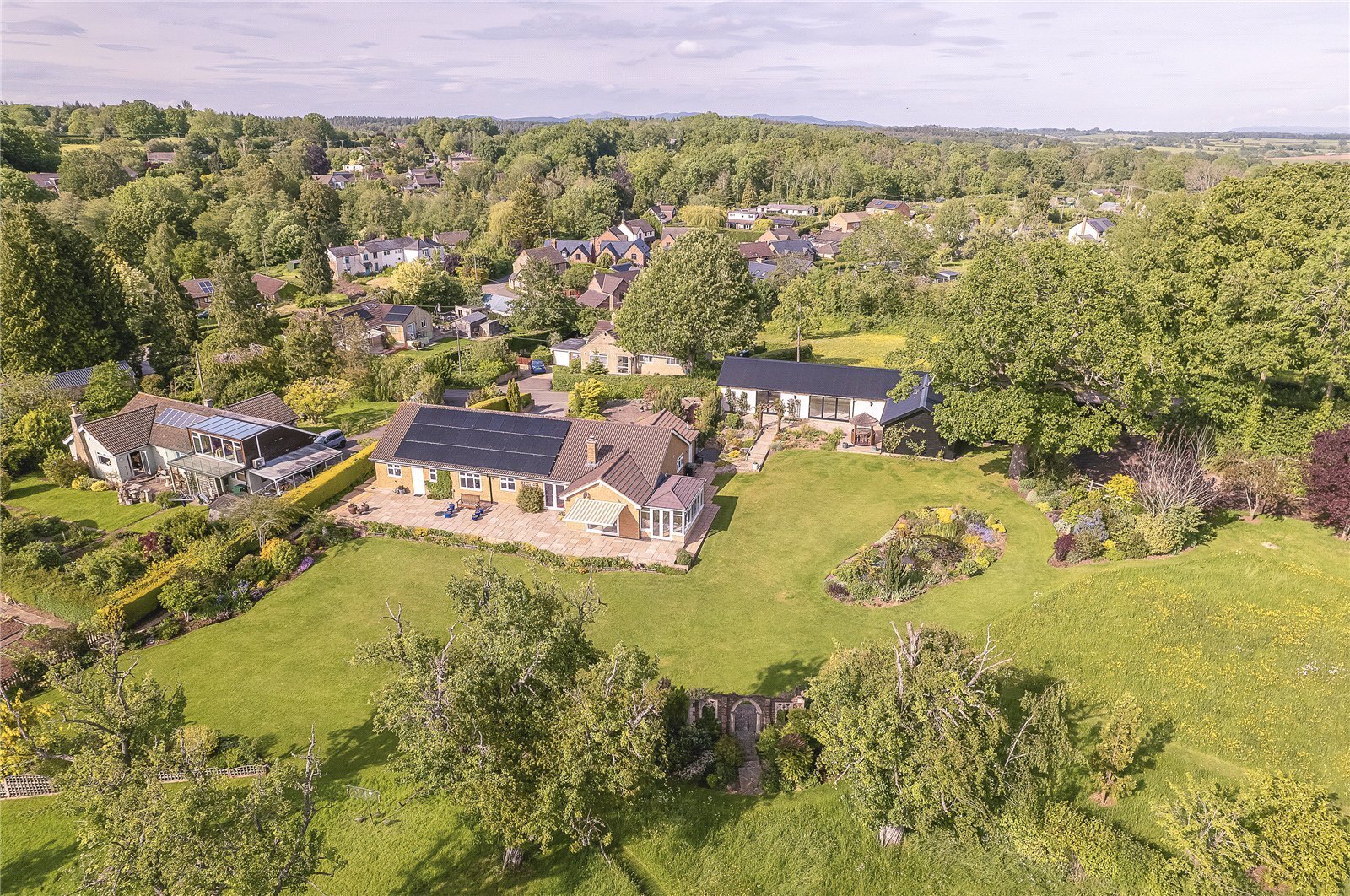 Gorsley, Ross-on-Wye, Herefordshire, HR9 Image 1